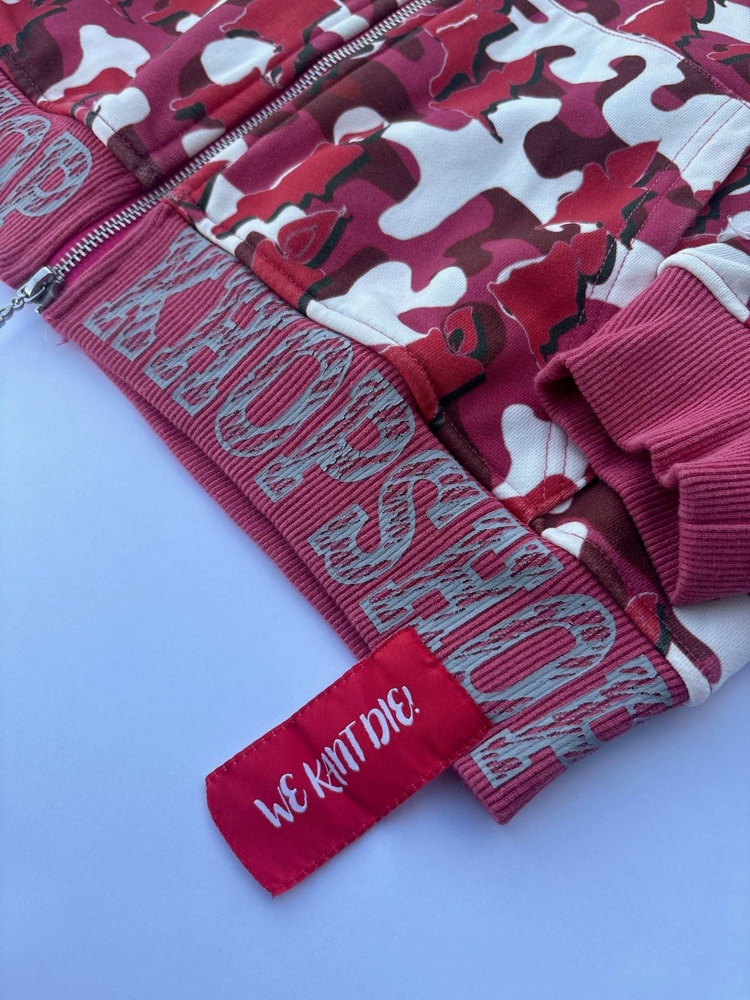 STRIKER RED - full zip