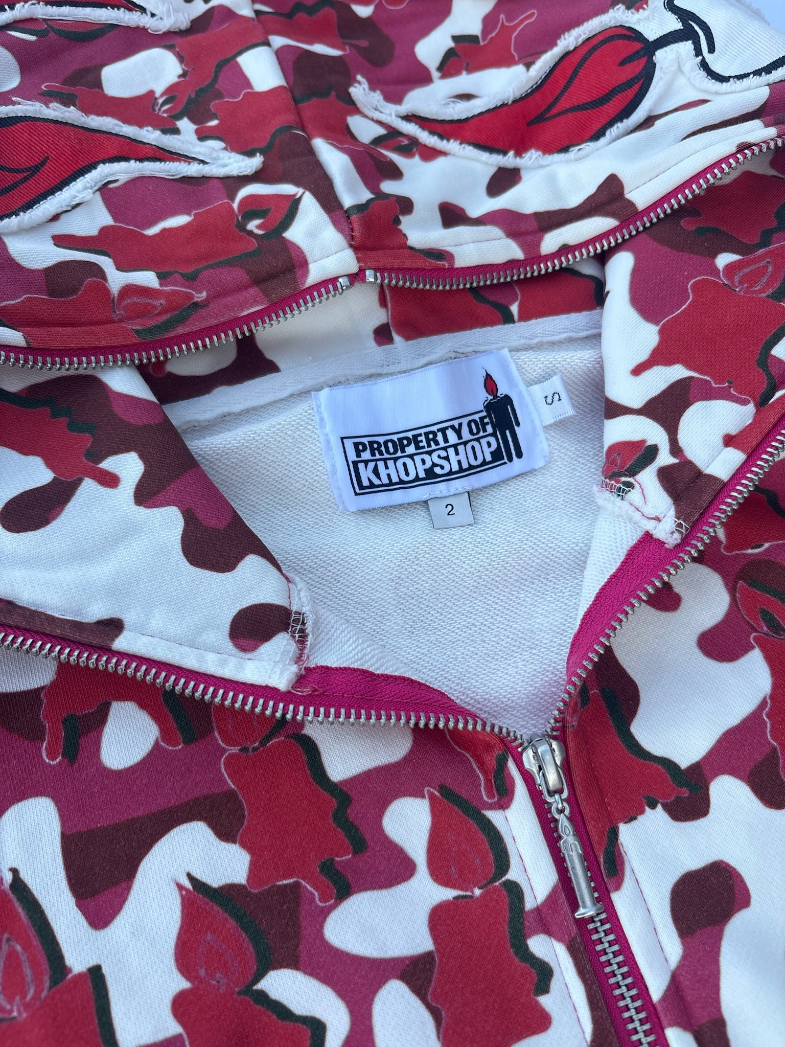 STRIKER RED - full zip