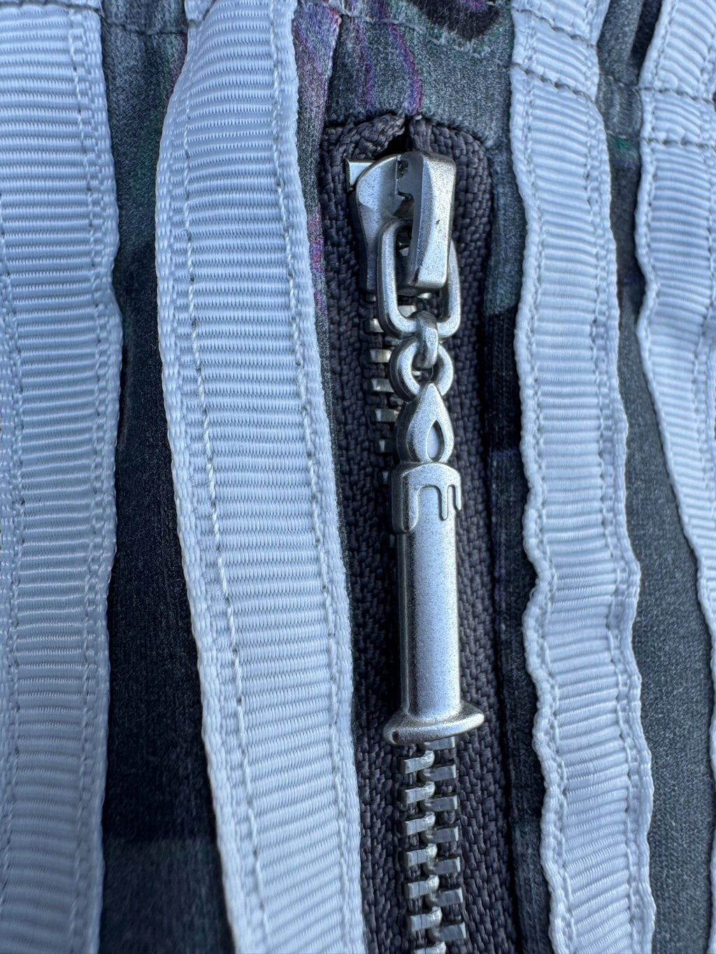NIGHTMARE GRAY - shorts (WMNS)